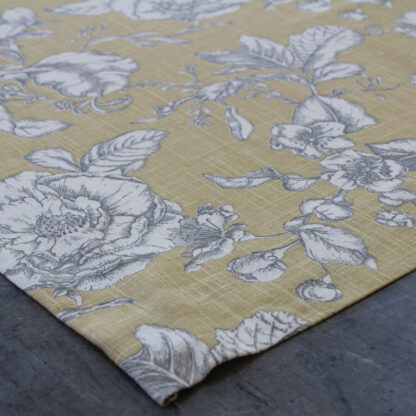 Prestigious Textiles Leaf Bridgewater Pencil Curtains
